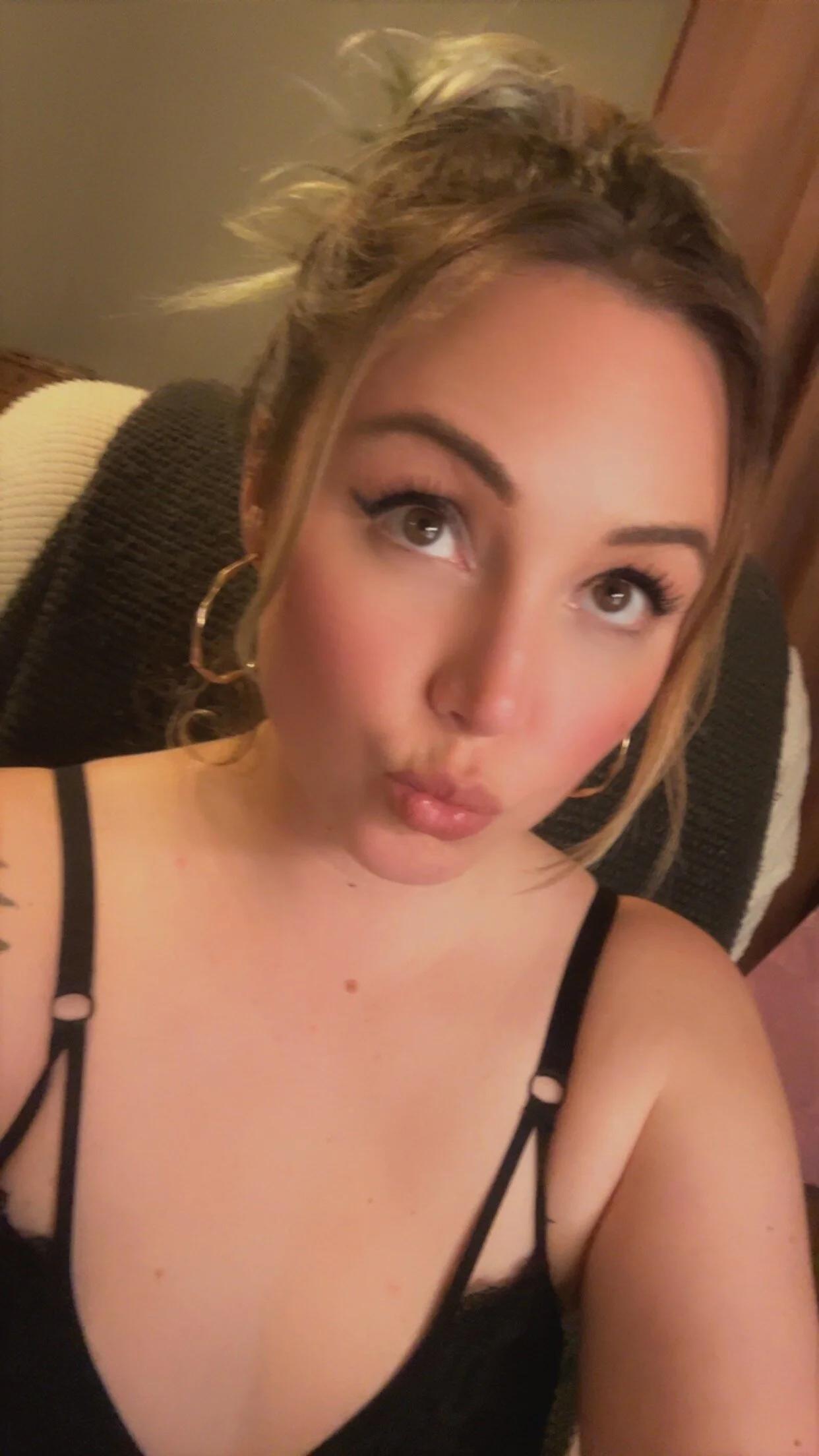 XXX Porn Photo of Nude WakeAndBlaze 38