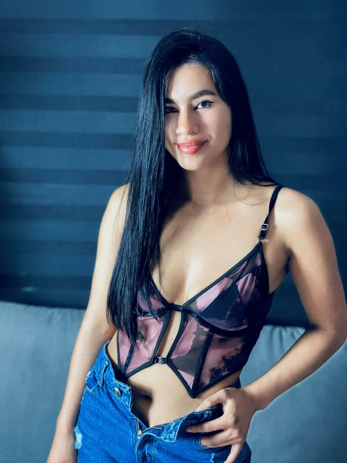 XXX Porn Photo of Nude Miaa_Davis_ 18