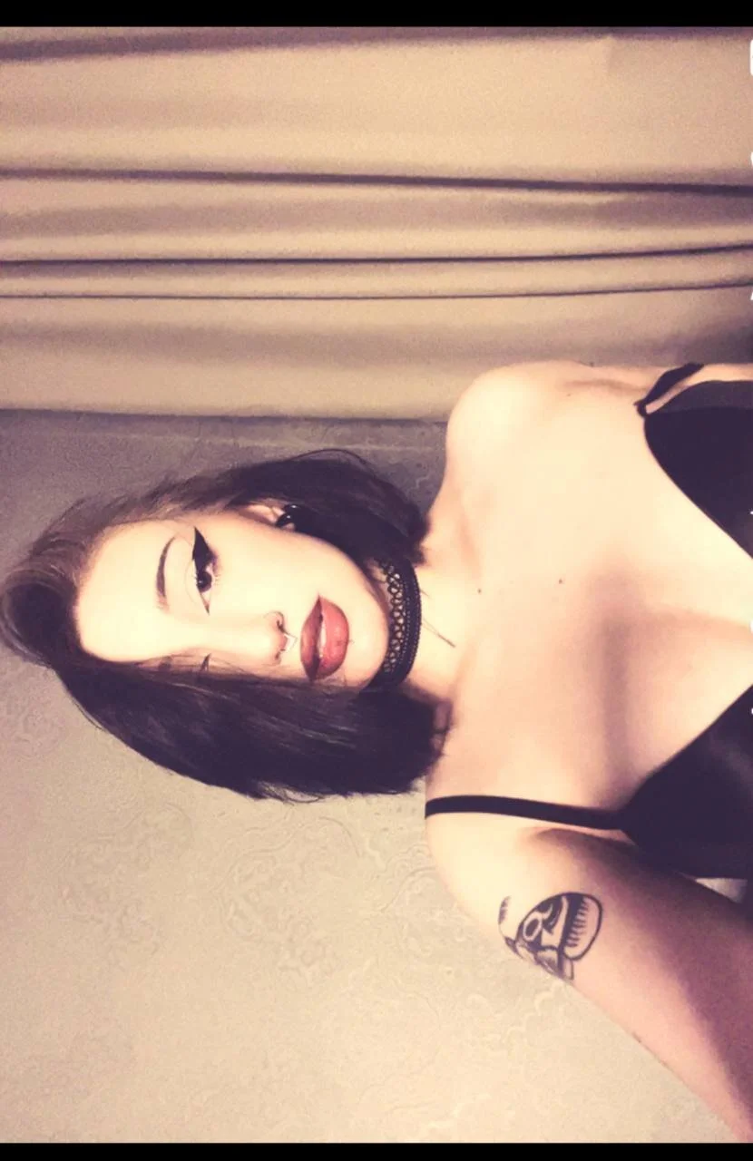 XXX Porn Photo of Nude easter_altt 5