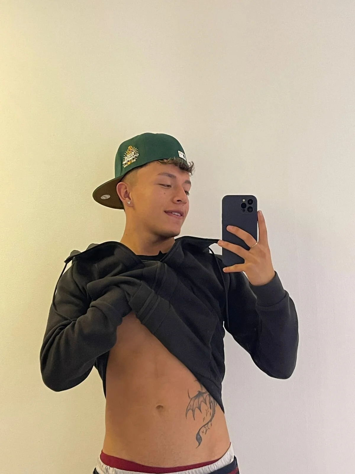 XXX Porn Photo of Nude NicoKnight 1