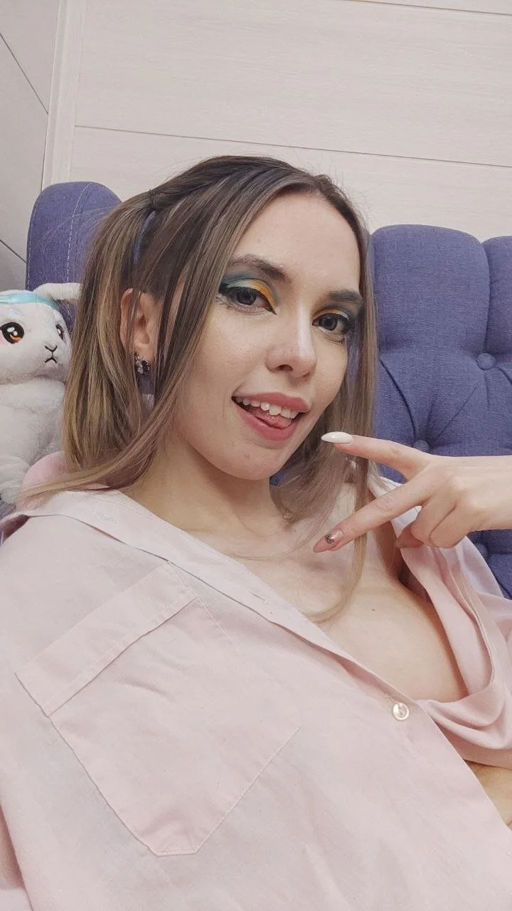 XXX Porn Photo of Nude SiaCutie 13
