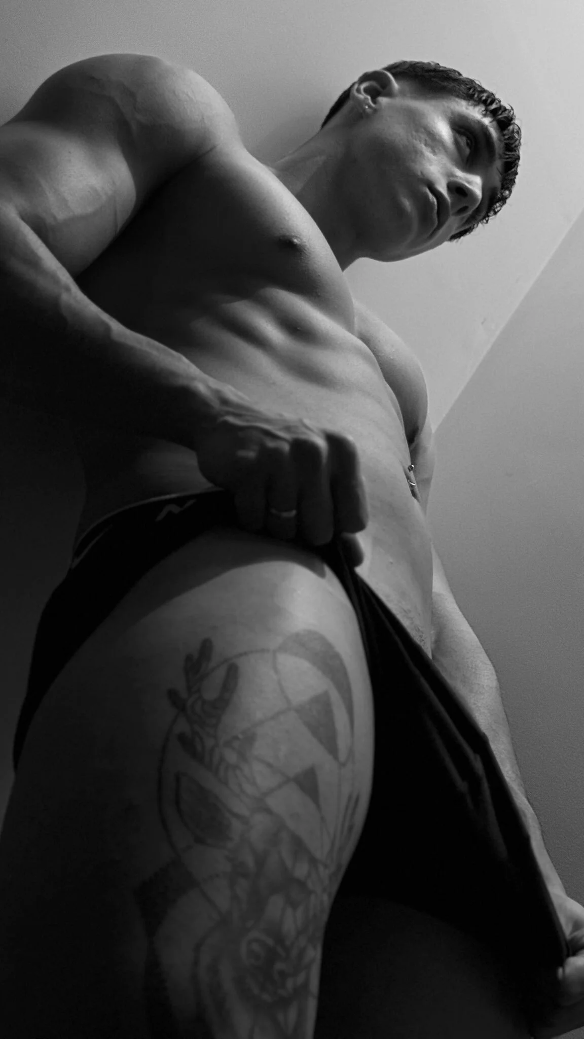 XXX Porn Photo of Nude MontyConstant123 1