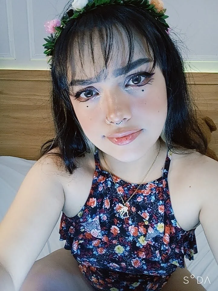 XXX Porn Photo of Nude Meeliivee 52