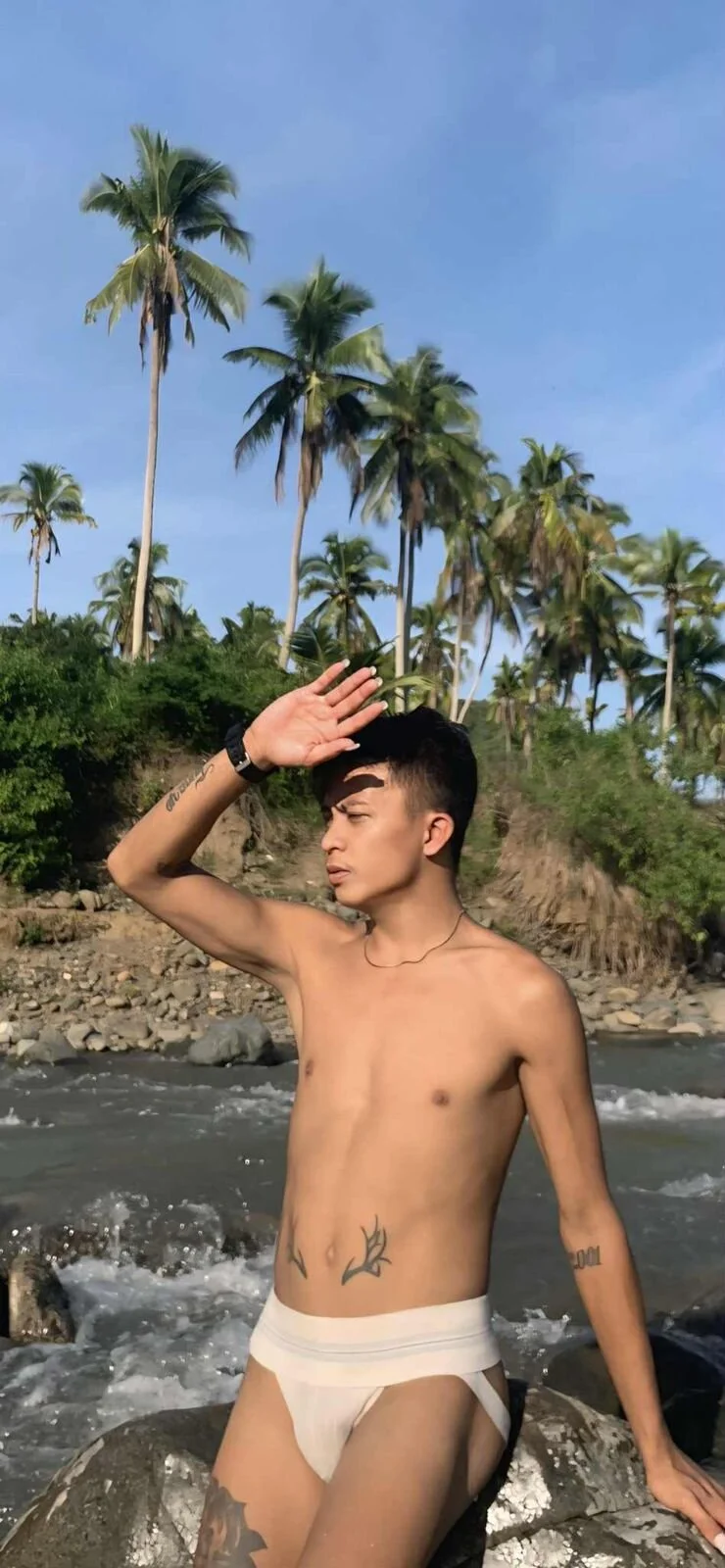 XXX Porn Photo of Nude ur_twinkKirk6969 5