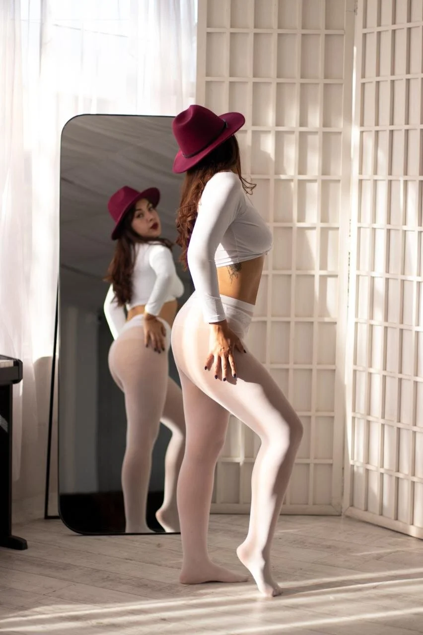 XXX Porn Photo of Nude Vik_gomez 17