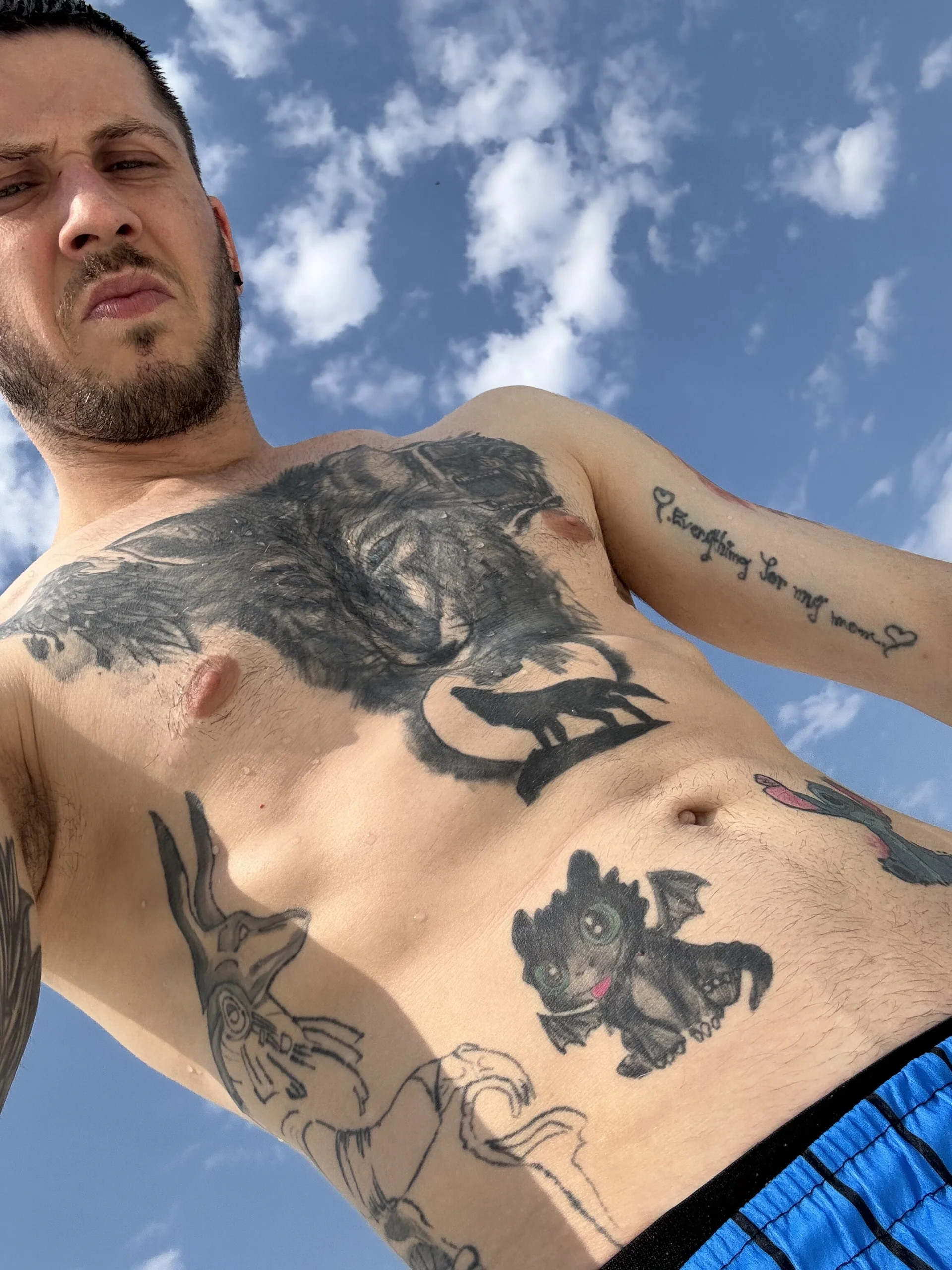 XXX Porn Photo of Nude JonahShaw 25