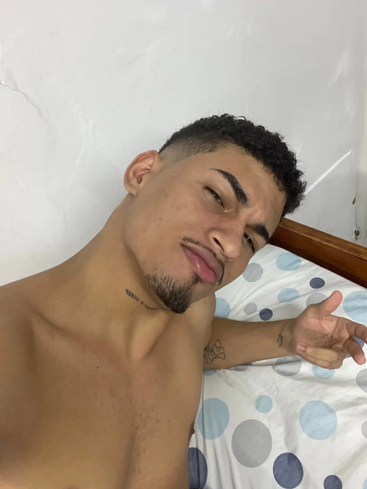 XXX Porn Photo of Nude Ares_damm_ 1