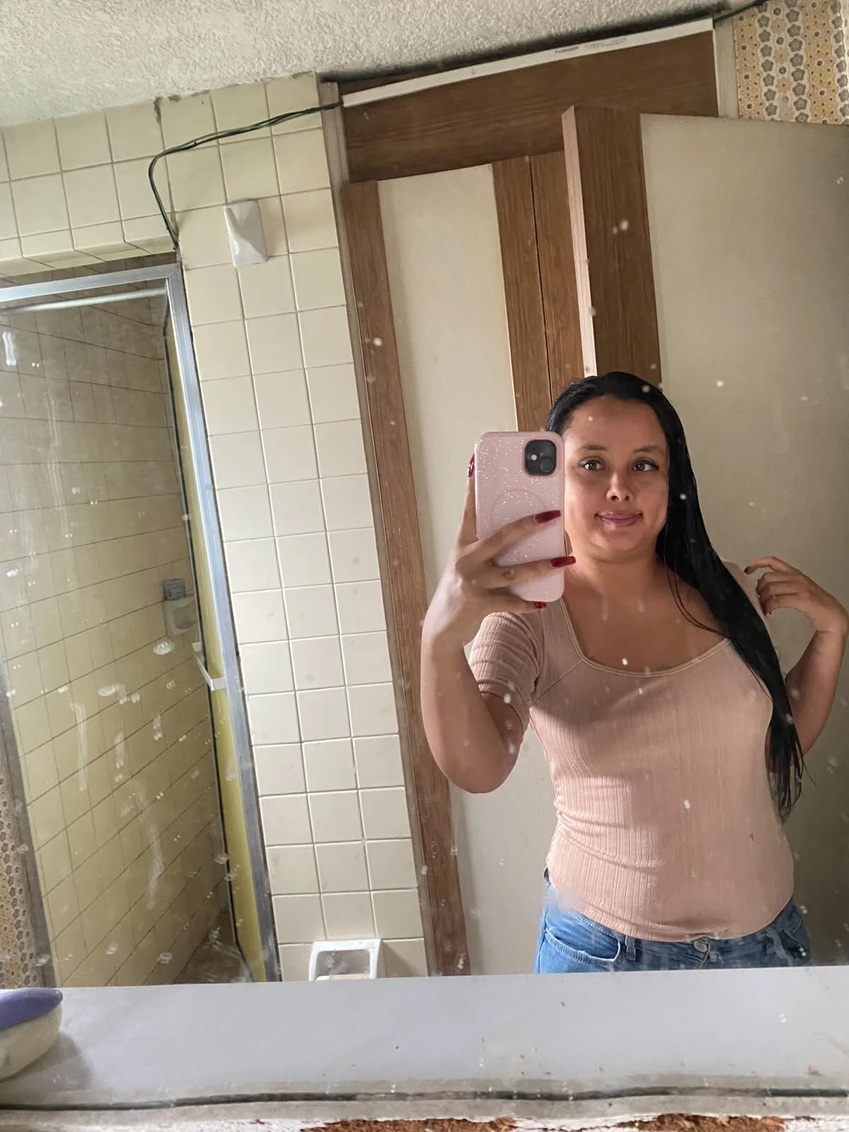 XXX Porn Photo of Nude Laura_99 2