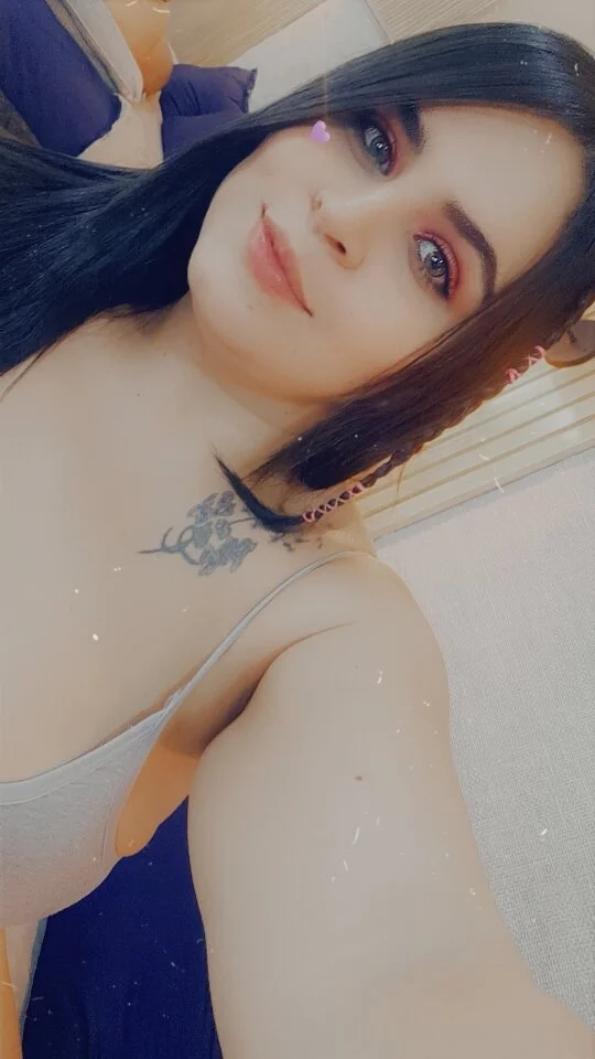 XXX Porn Photo of Nude amelialeen7 2