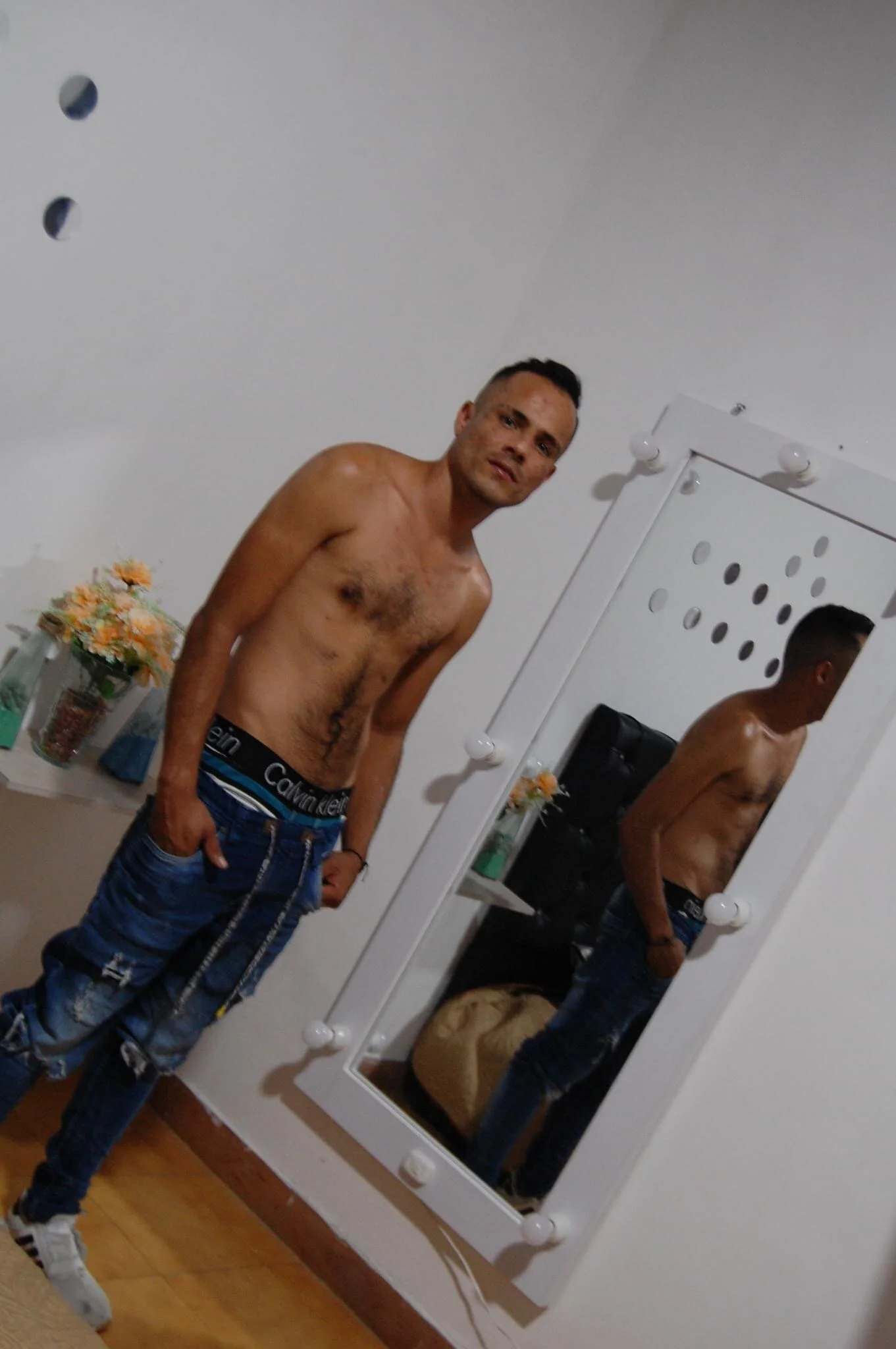 XXX Porn Photo of Nude GeorgeZarrate 20