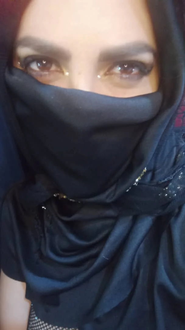 XXX Porn Photo of Nude SultanaLayla 5