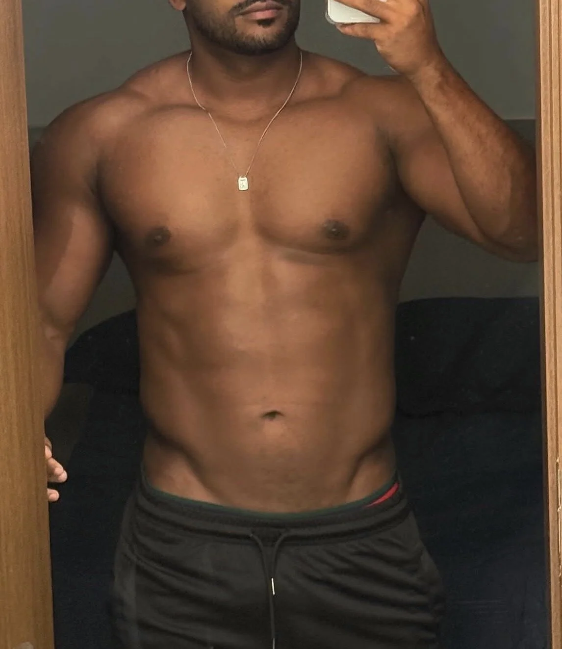 XXX Porn Photo of Nude kyle10hds 6