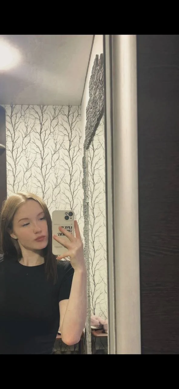 XXX Porn Photo of Nude Charlotte_Smitee 2