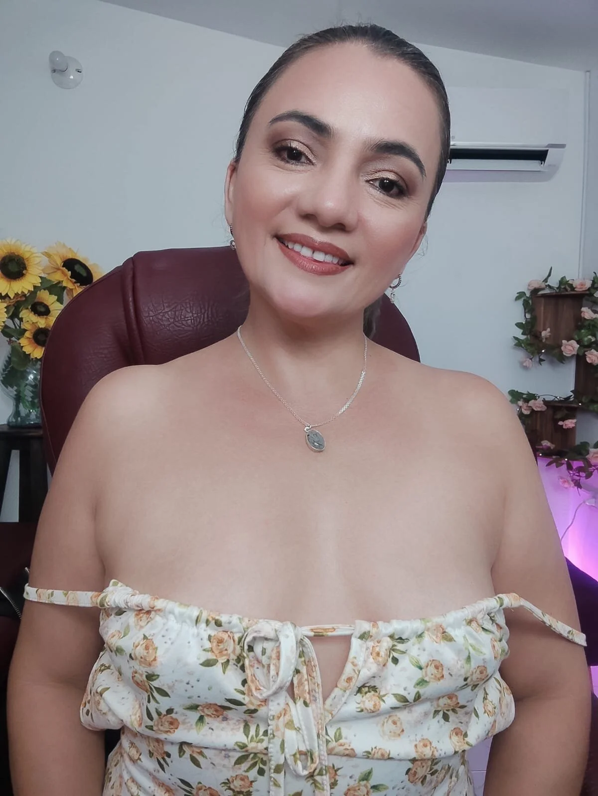 XXX Porn Photo of Nude ana_milf 6