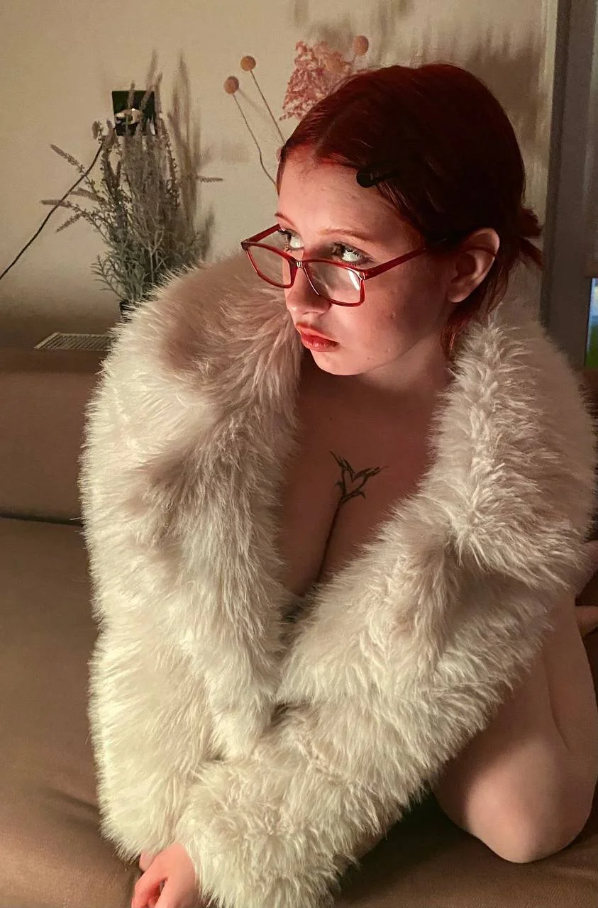 XXX Porn Photo of Nude EffieMeowley 5