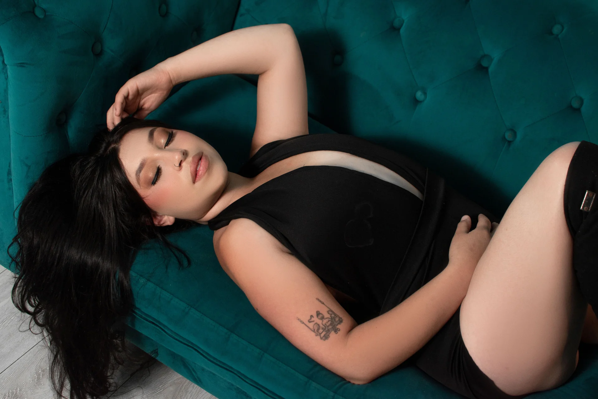 XXX Porn Photo of Nude MileySmiith 3