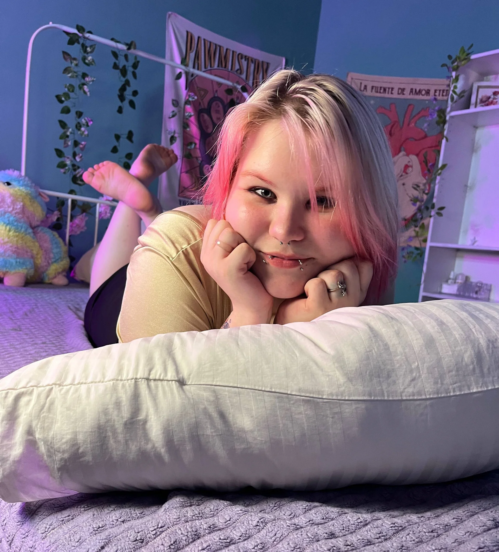 XXX Porn Photo of Nude fillisfox_ 6