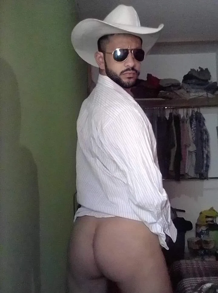 XXX Porn Photo of Nude Albertoanaya 95