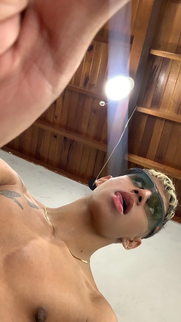 XXX Porn Photo of Nude kieran_derek 3