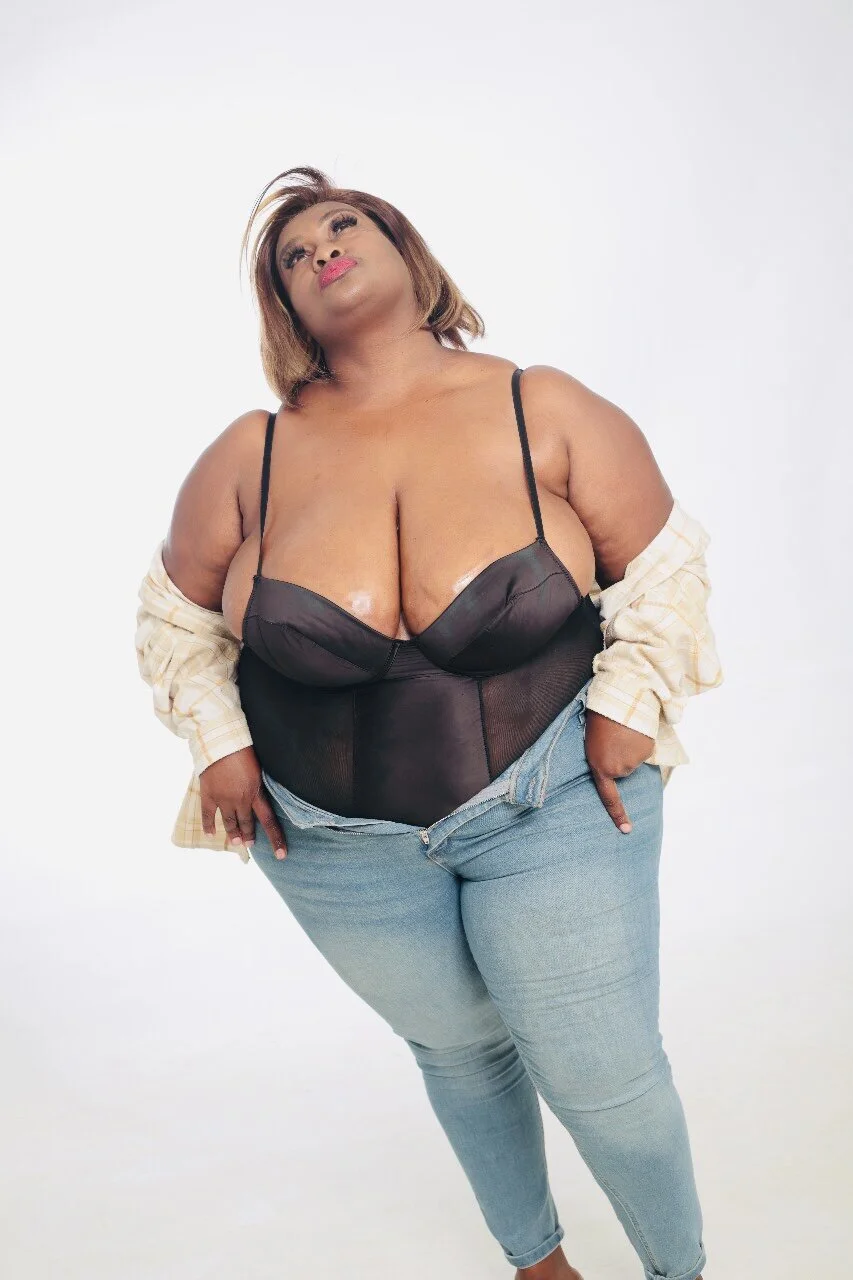 XXX Porn Photo of Nude bustytitsxxx 10