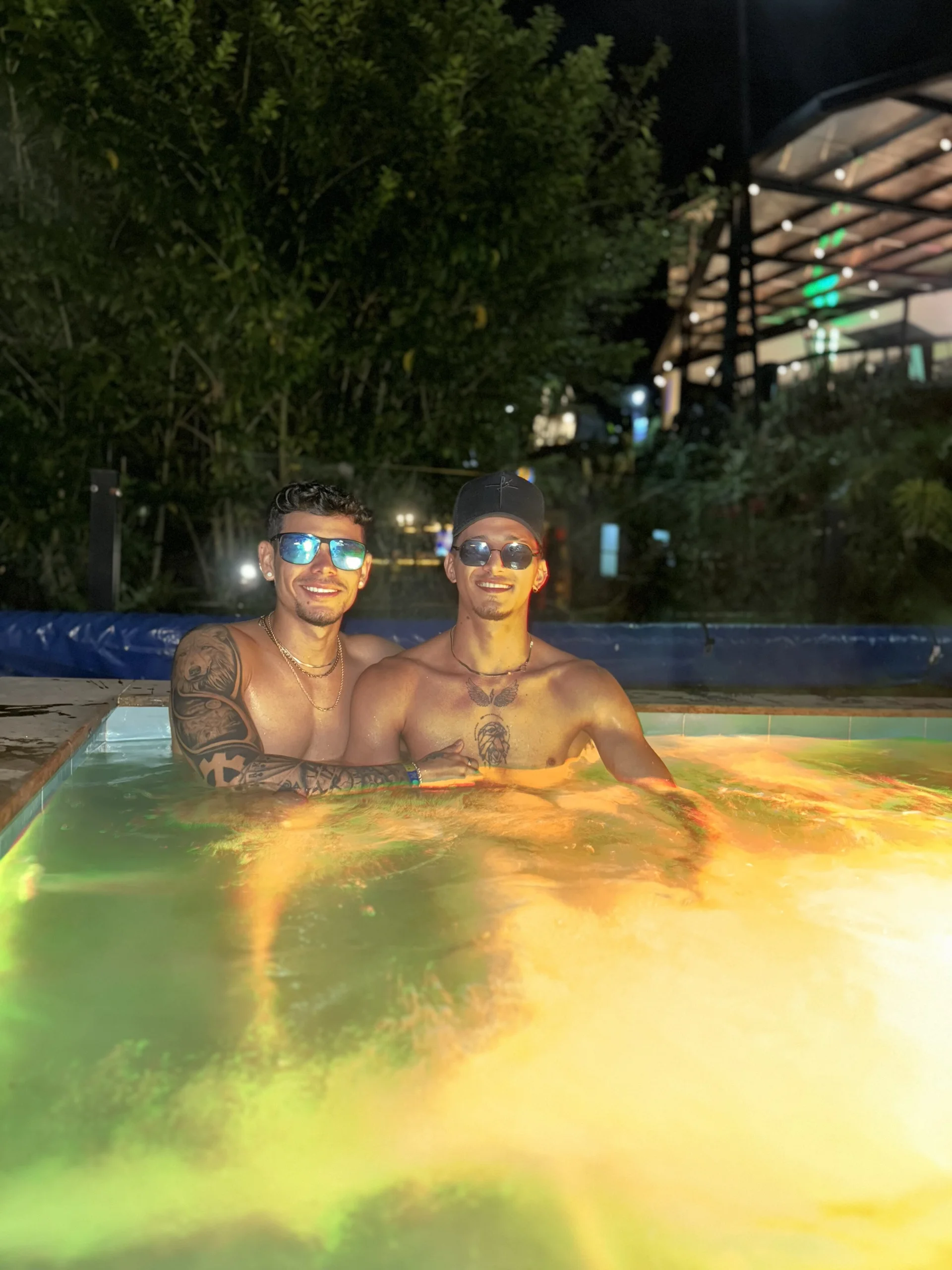 XXX Porn Photo of Nude Friendsofeverything_ 9