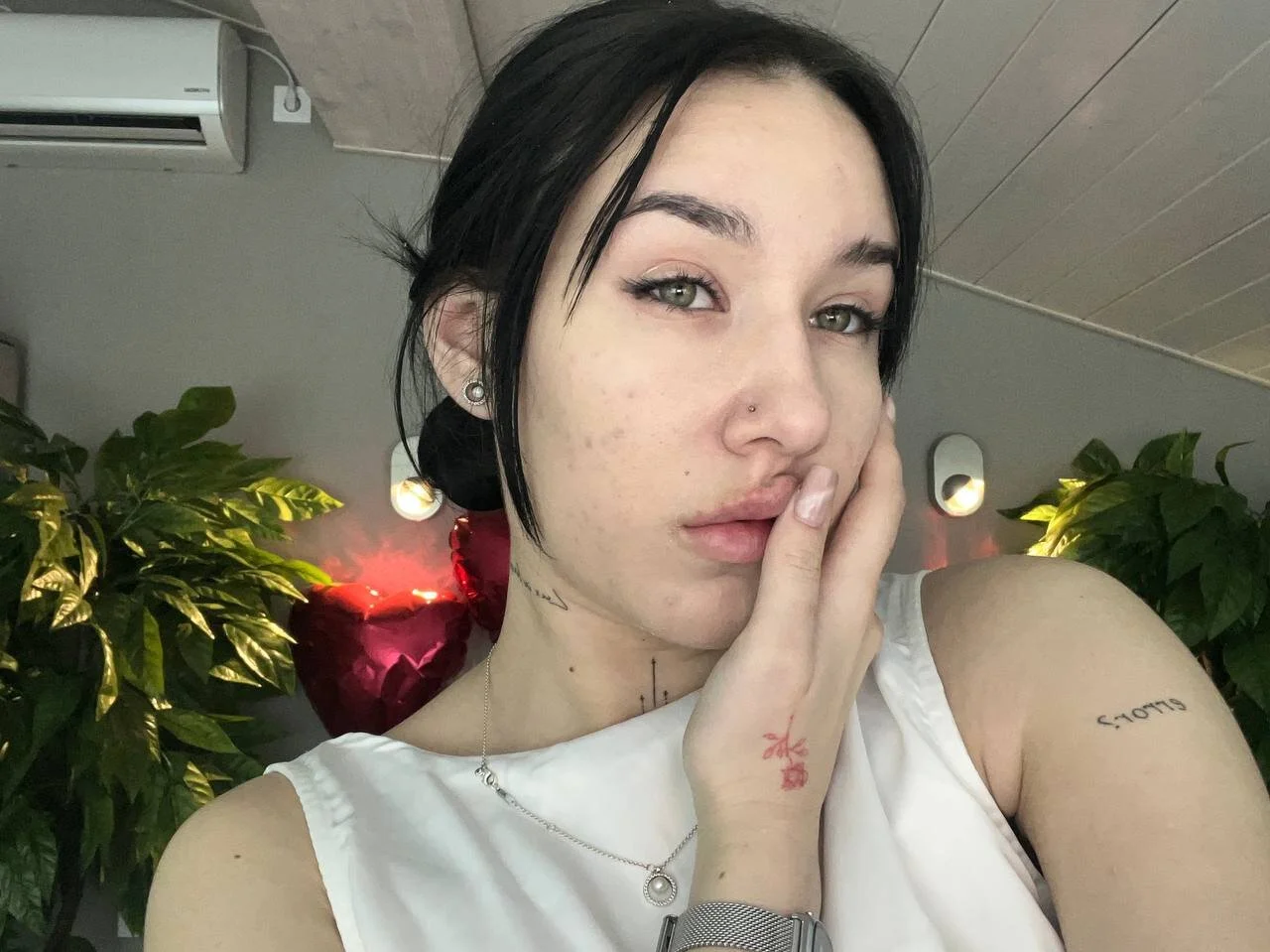 XXX Porn Photo of Nude NikkiGoldSide 13