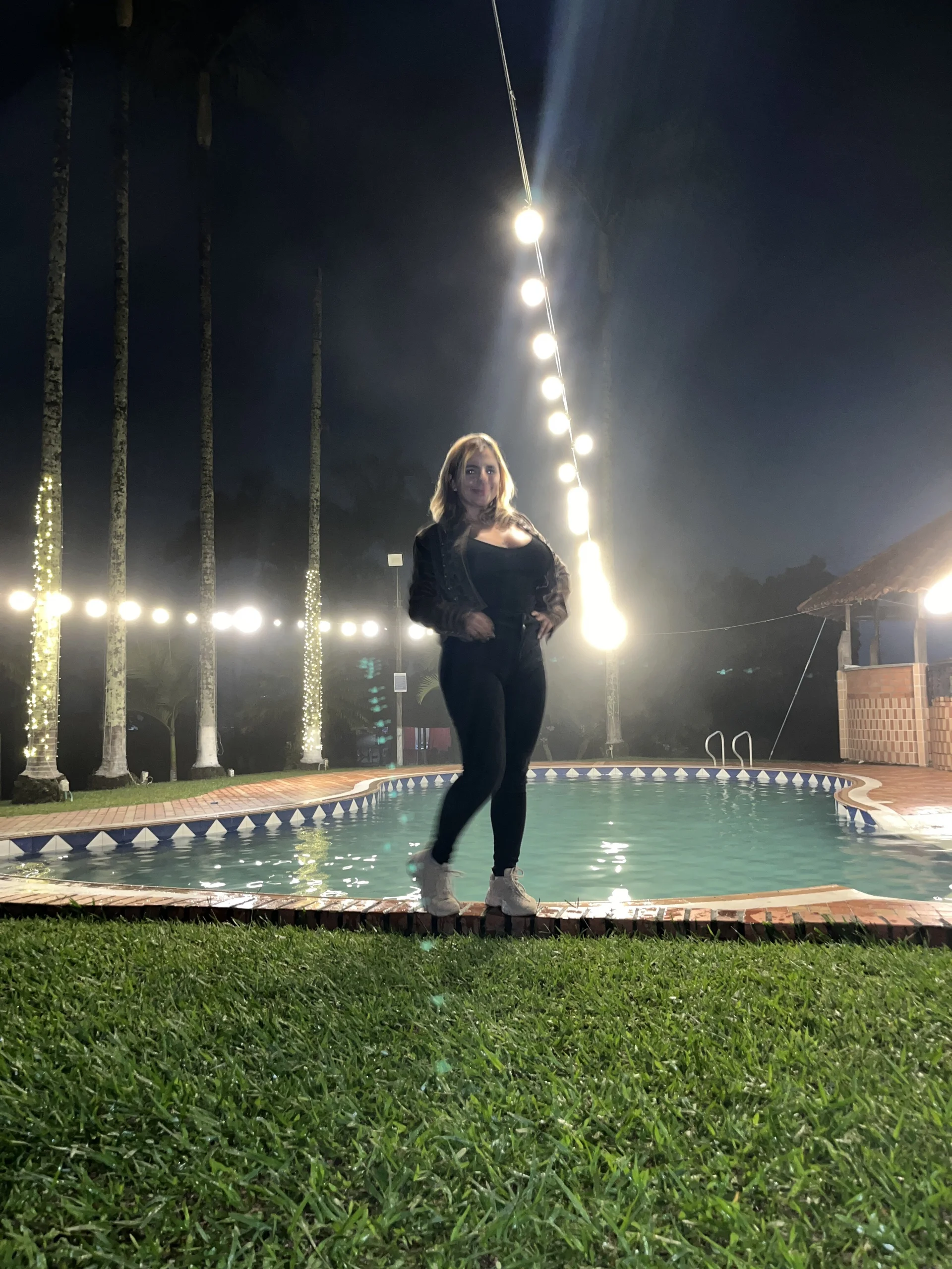 XXX Porn Photo of Nude sammyqueenx21 6