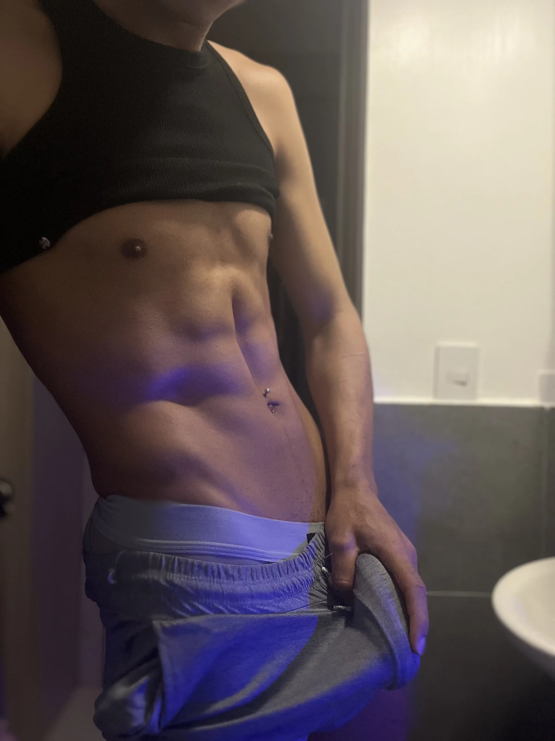 XXX Porn Photo of Nude ronald_thompson20 28