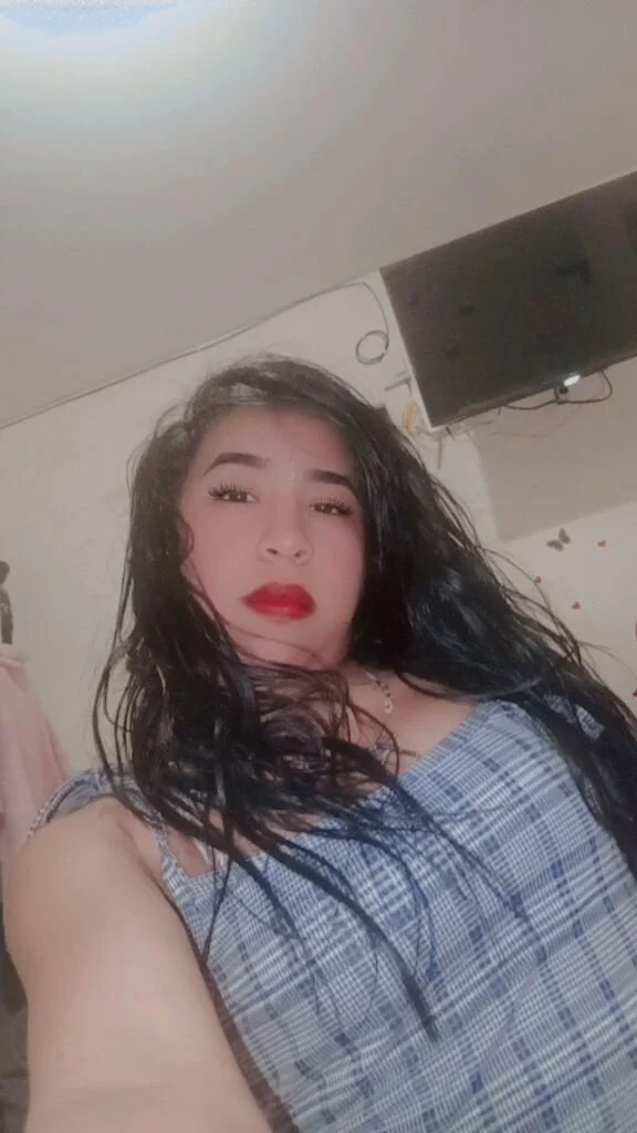 XXX Porn Photo of Nude evelynnice19 33