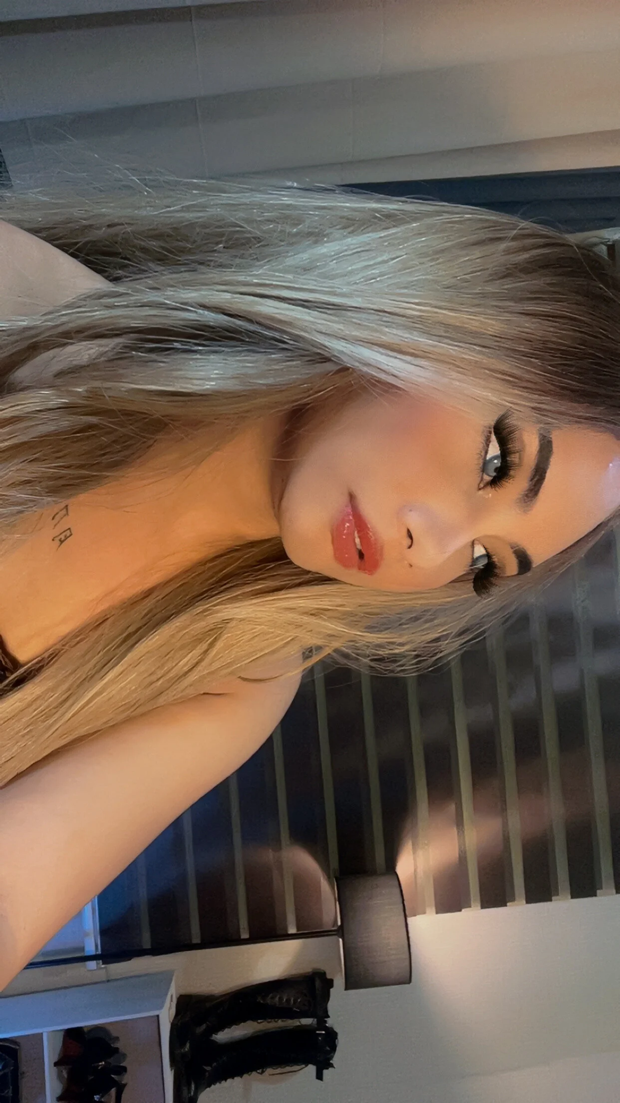 XXX Porn Photo of Nude Bella_subhunterx 3