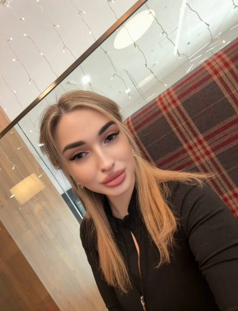 XXX Porn Photo of Nude _ViviV_ 1
