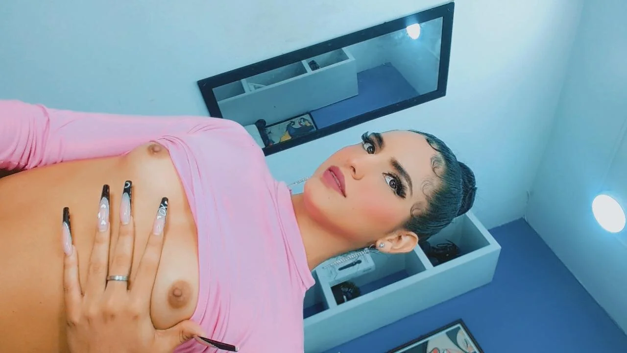 XXX Porn Photo of Nude valentina_princess_ 25