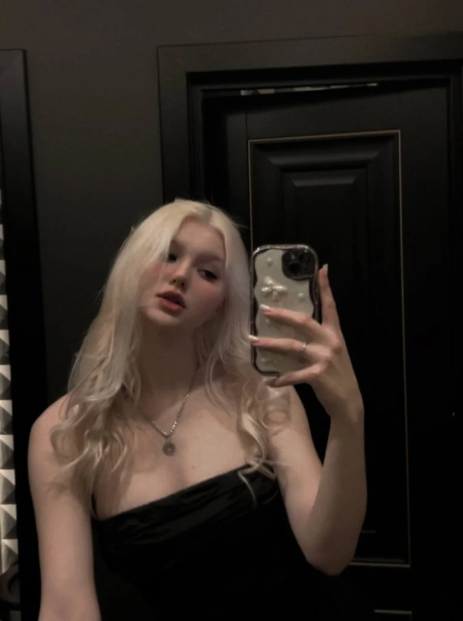 XXX Porn Photo of Nude AnnyBany 3
