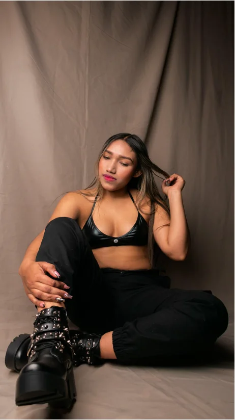 XXX Porn Photo of Nude Olivia_fx 2
