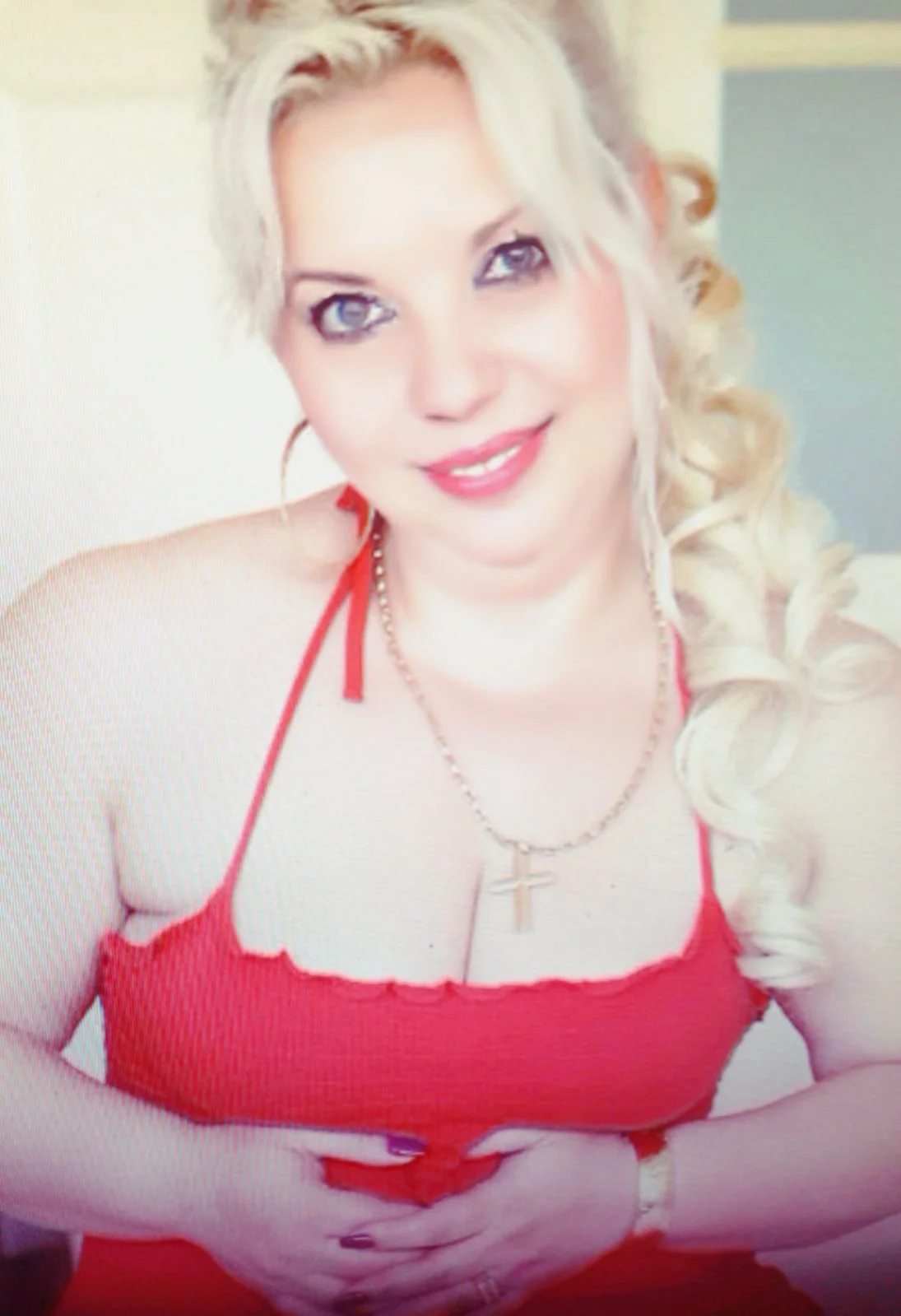SonyaHotMilf