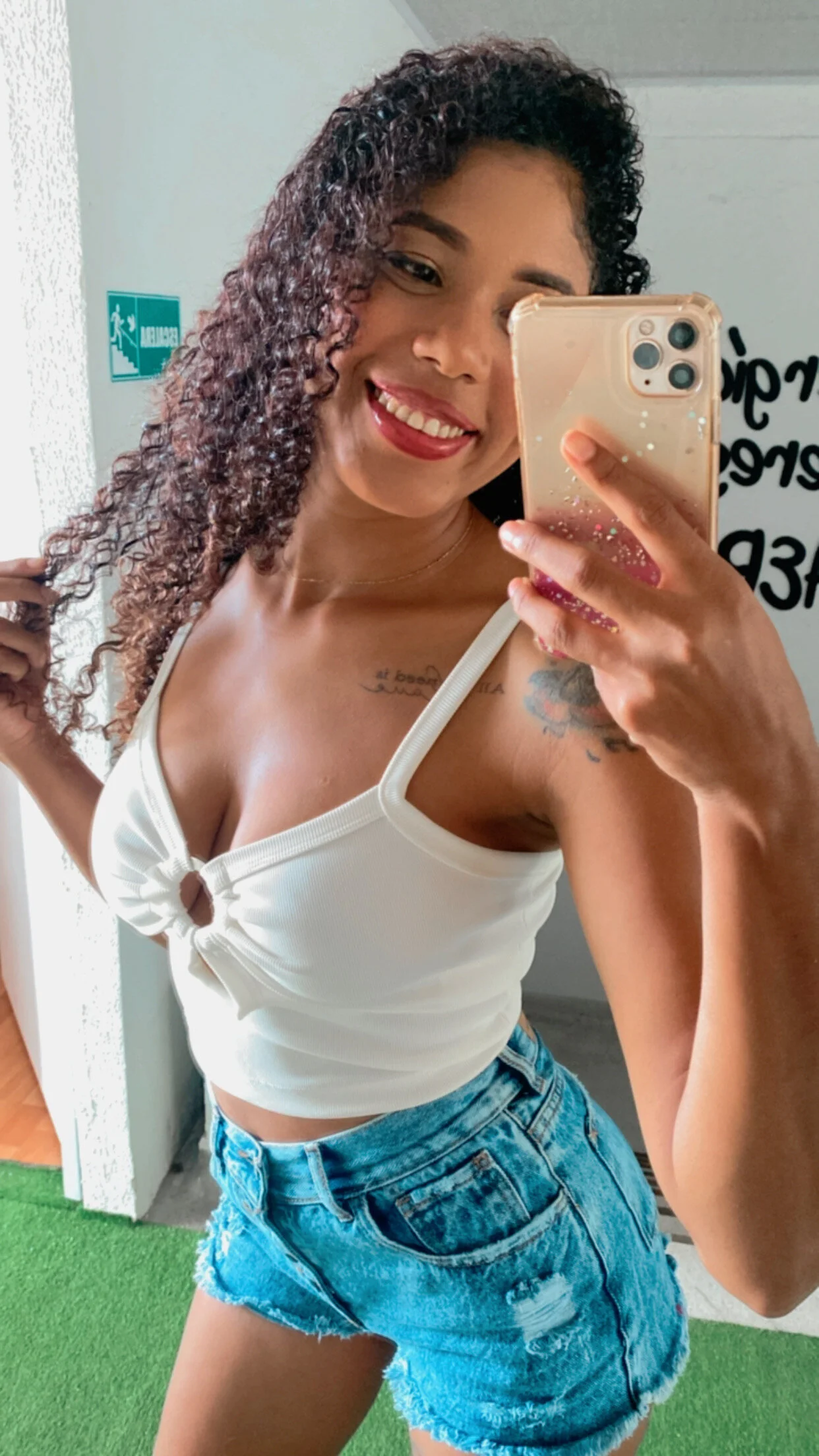 XXX Porn Photo of Nude charlotteone 19