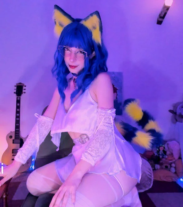 XXX Porn Photo of Nude bluelen 50