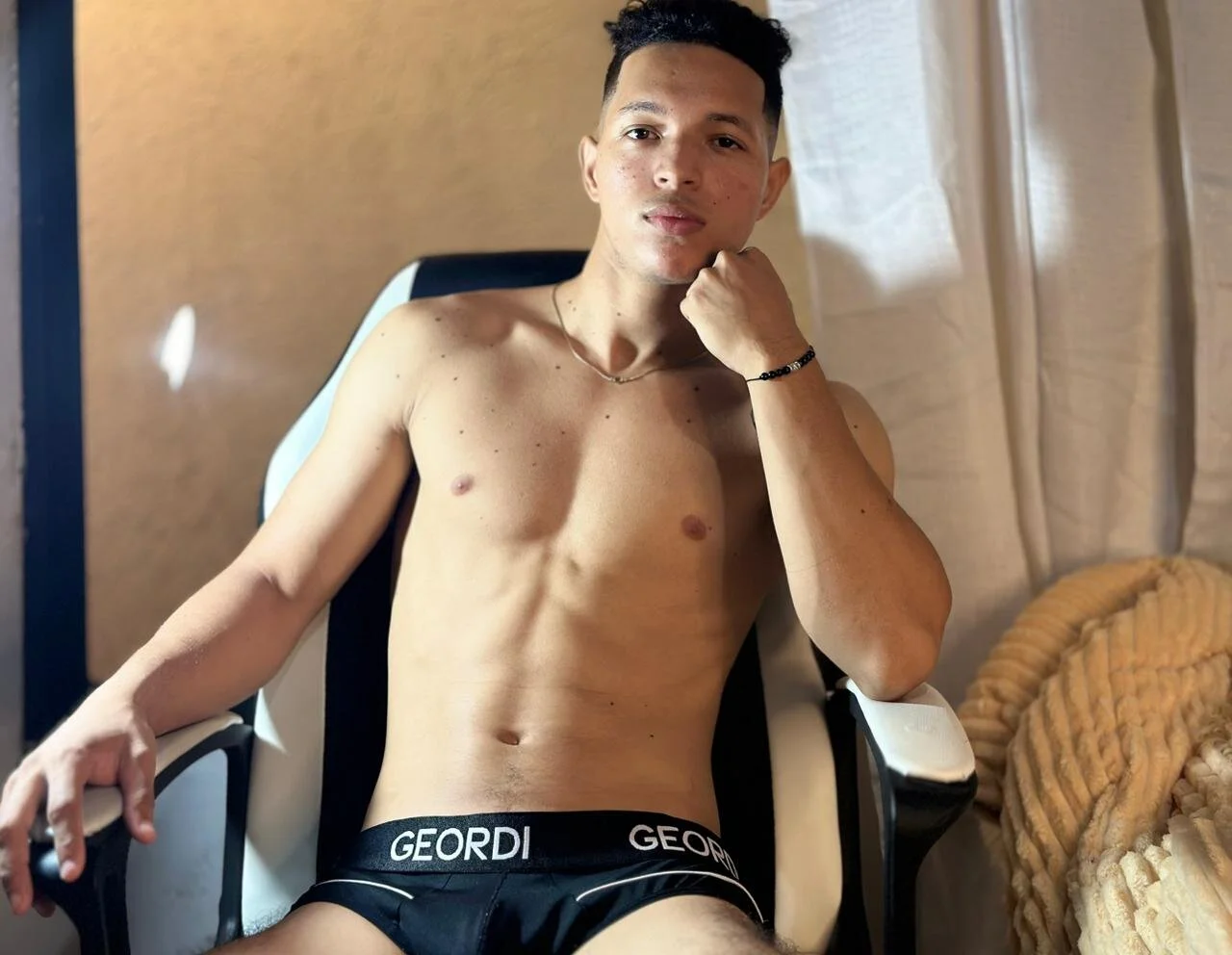 XXX Porn Photo of Nude jaccob_wesly 2