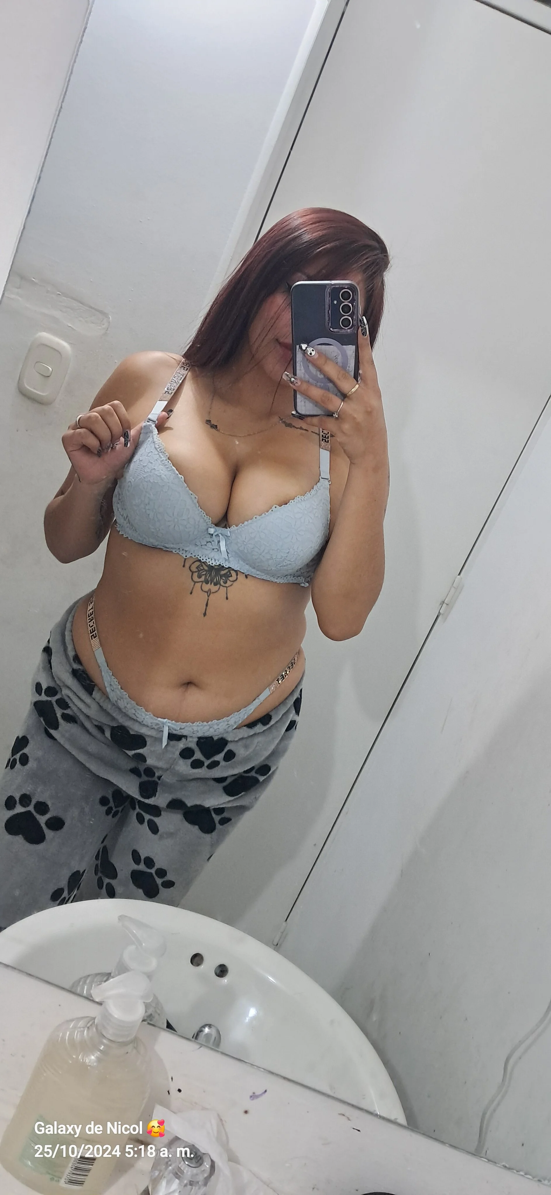 XXX Porn Photo of Nude Nicol_V 18