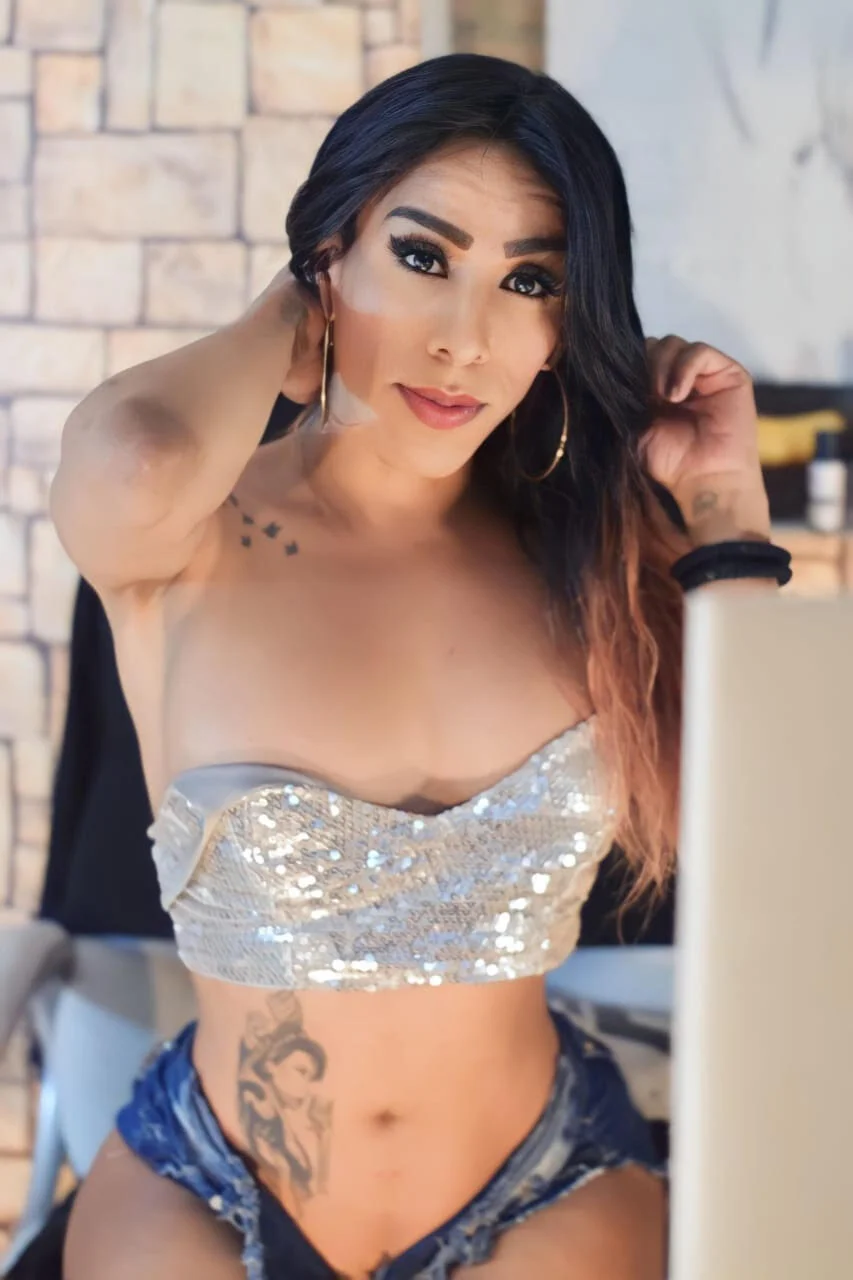 XXX Porn Photo of Nude allison_doll1 2