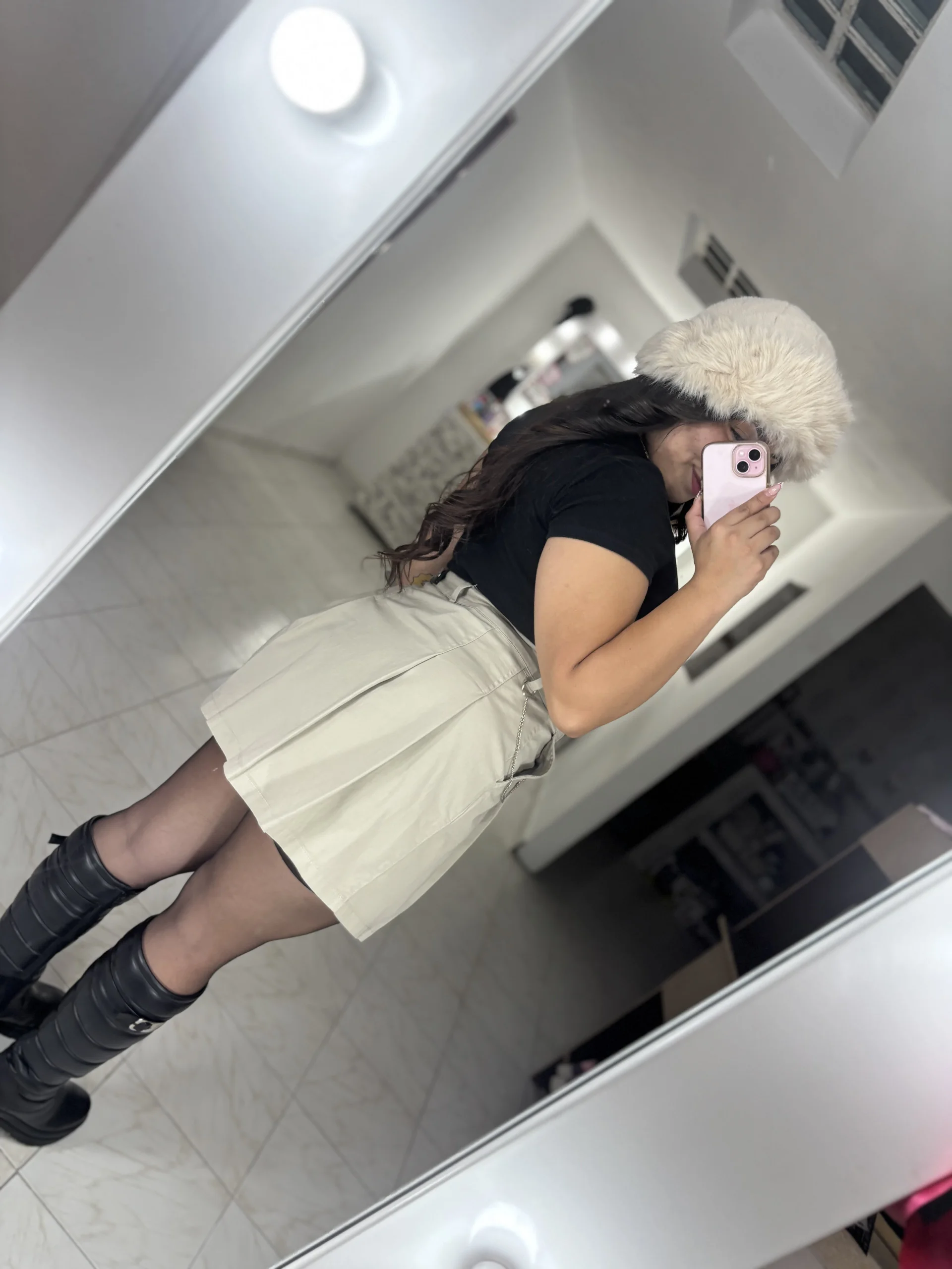 XXX Porn Photo of Nude Laura_Med 10