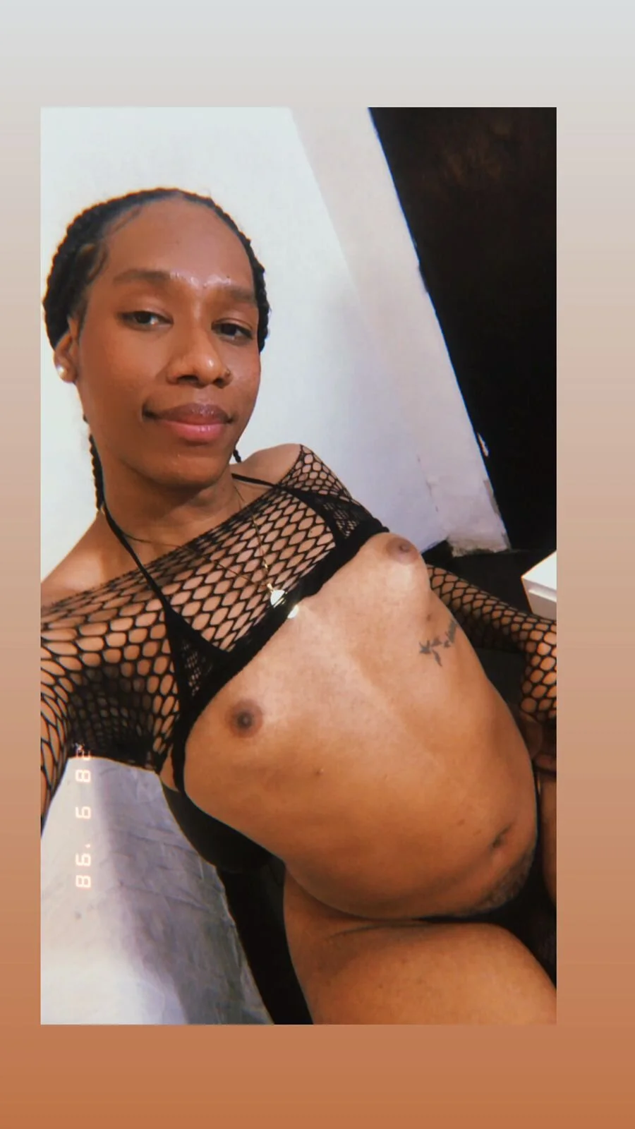 XXX Porn Photo of Nude amber_diior 49