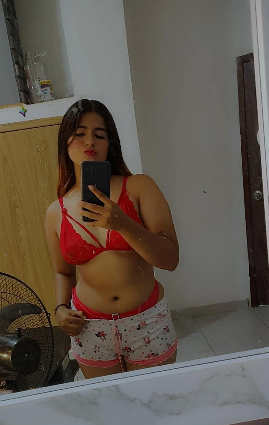 XXX Porn Photo of Nude Lia_Ashley 17