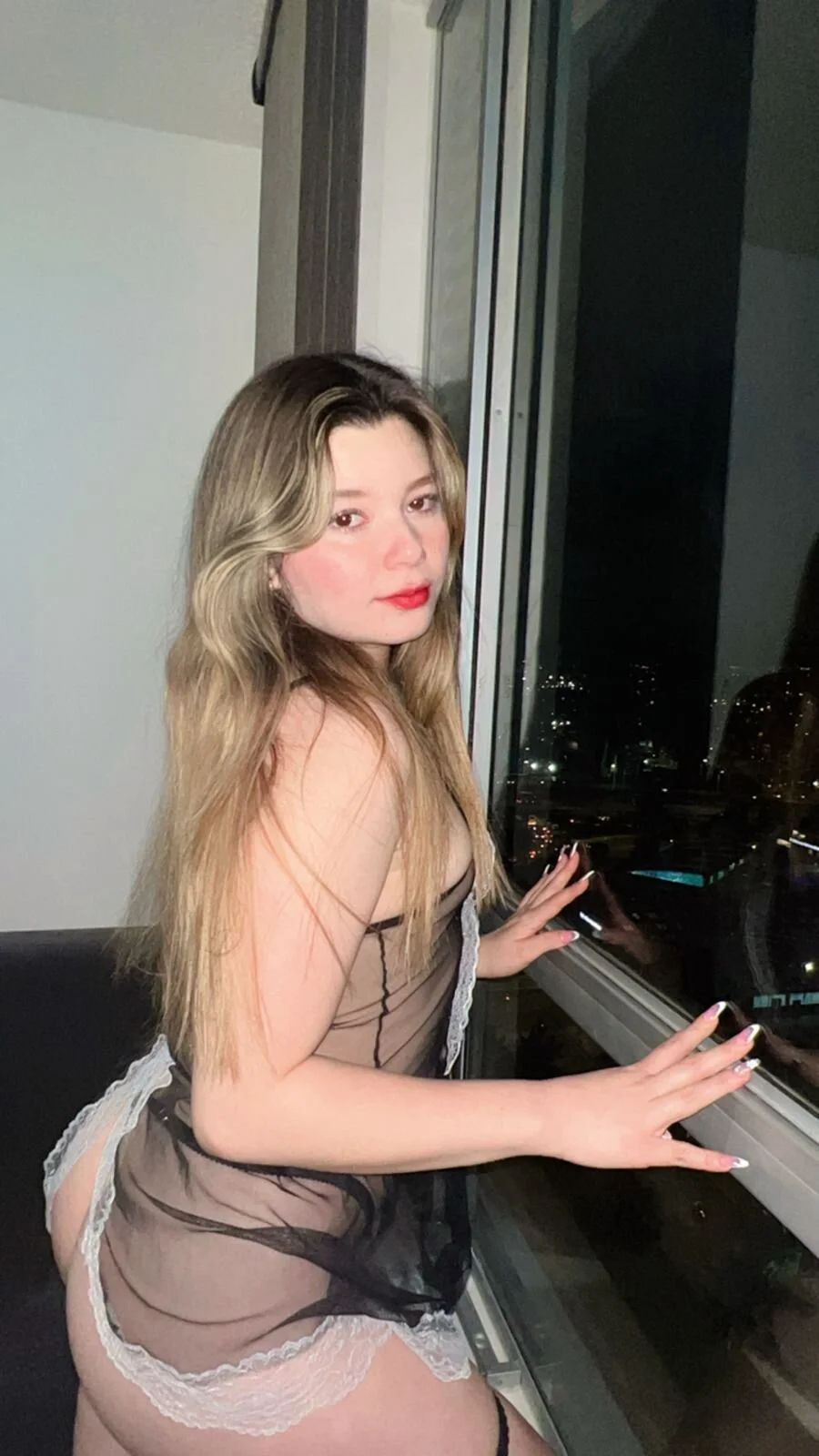 XXX Porn Photo of Nude Chloe_lovee 30