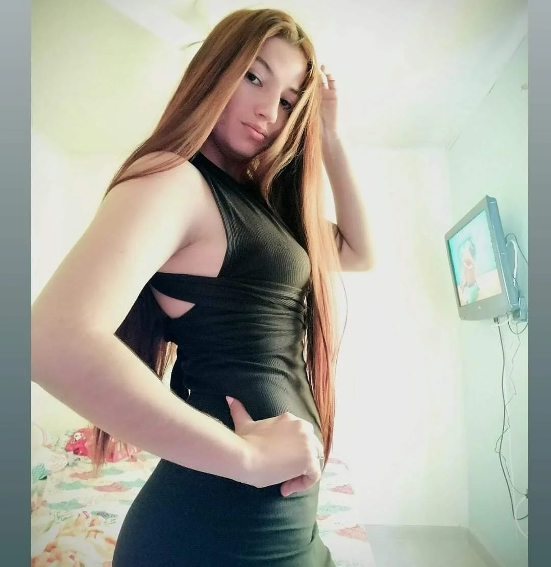 XXX Porn Photo of Nude perlacobre999 40