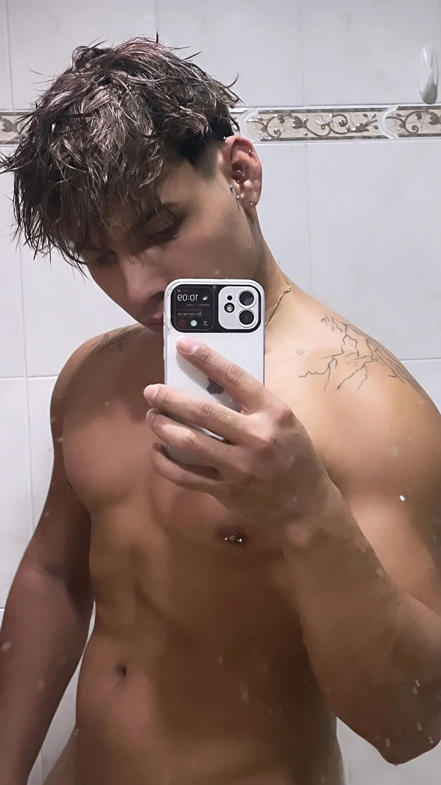 XXX Porn Photo of Nude Adams_Collins 5