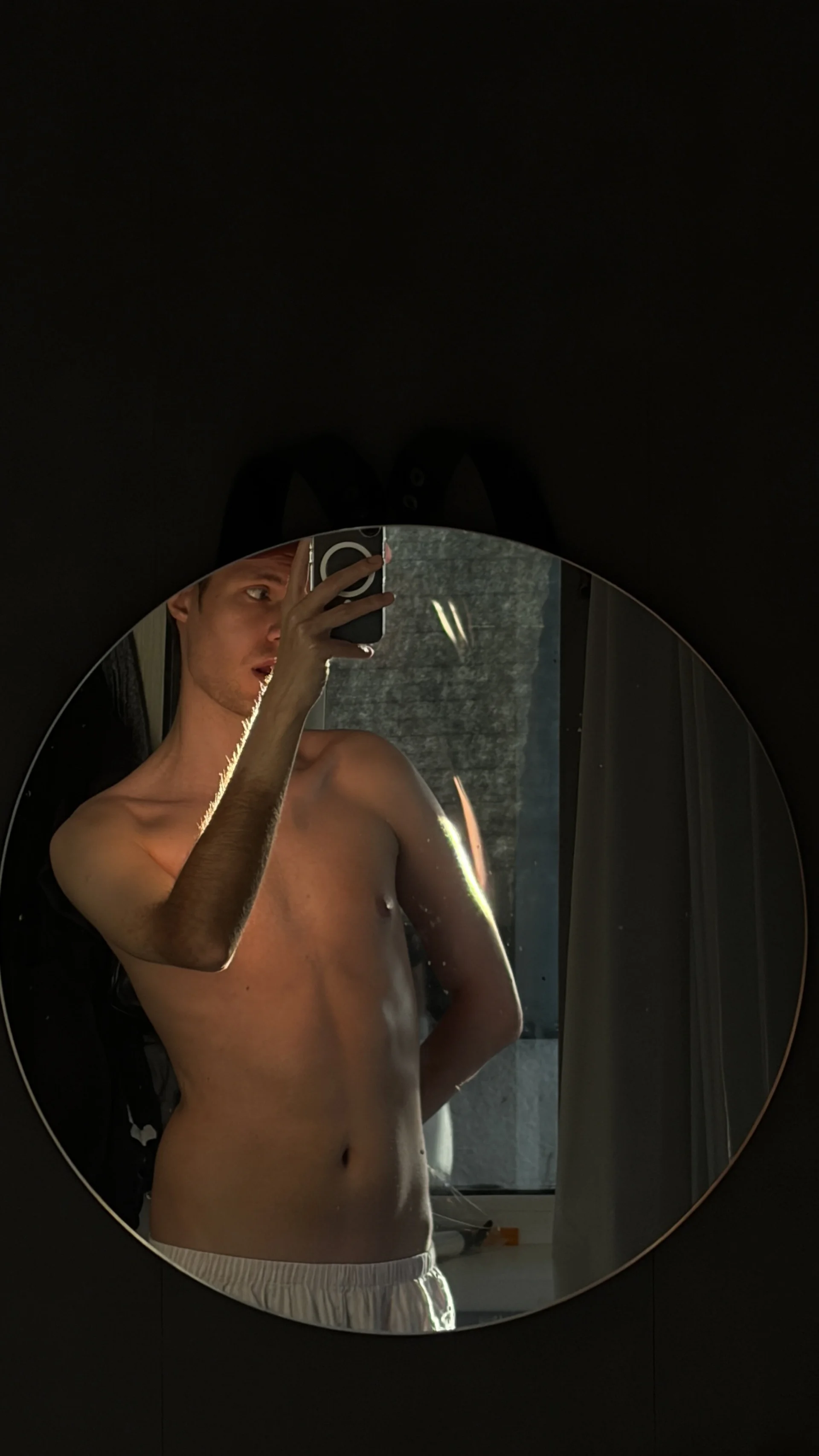 XXX Porn Photo of Nude Leonnextdoor 7