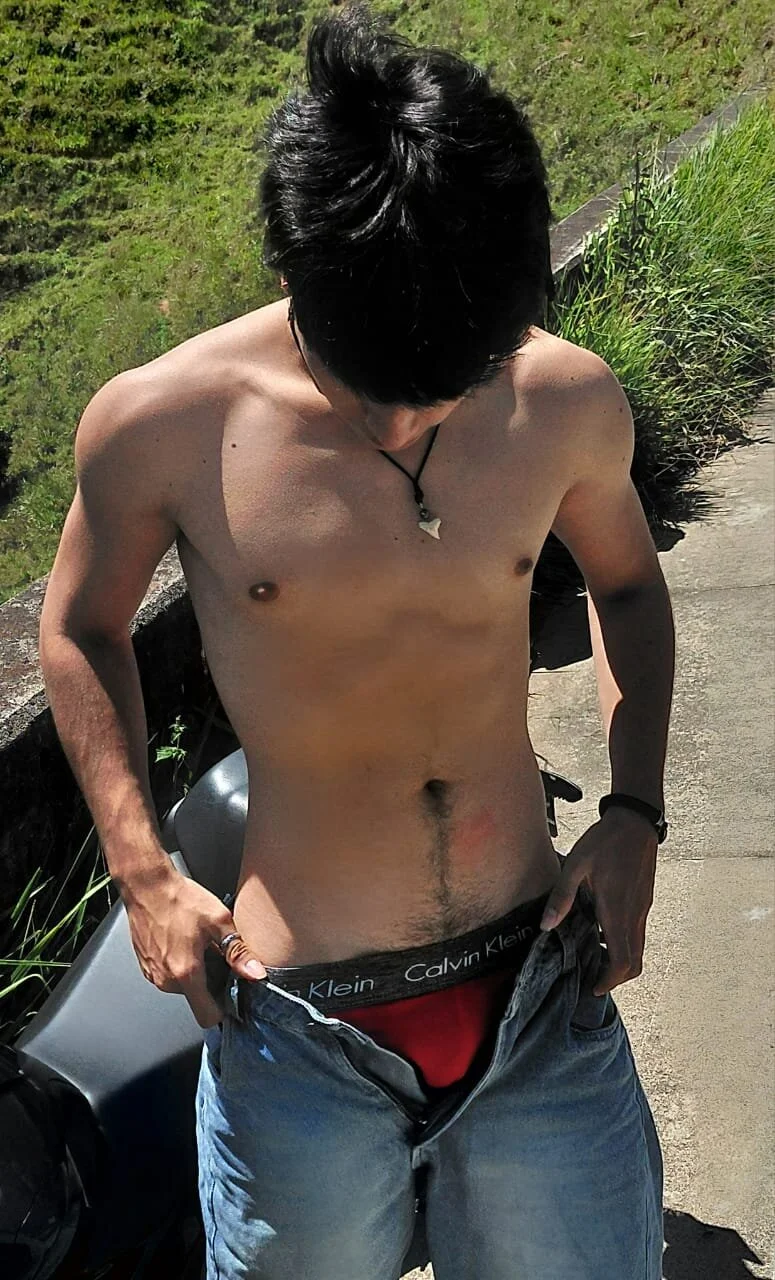 XXX Porn Photo of Nude Aaron_Eze 30