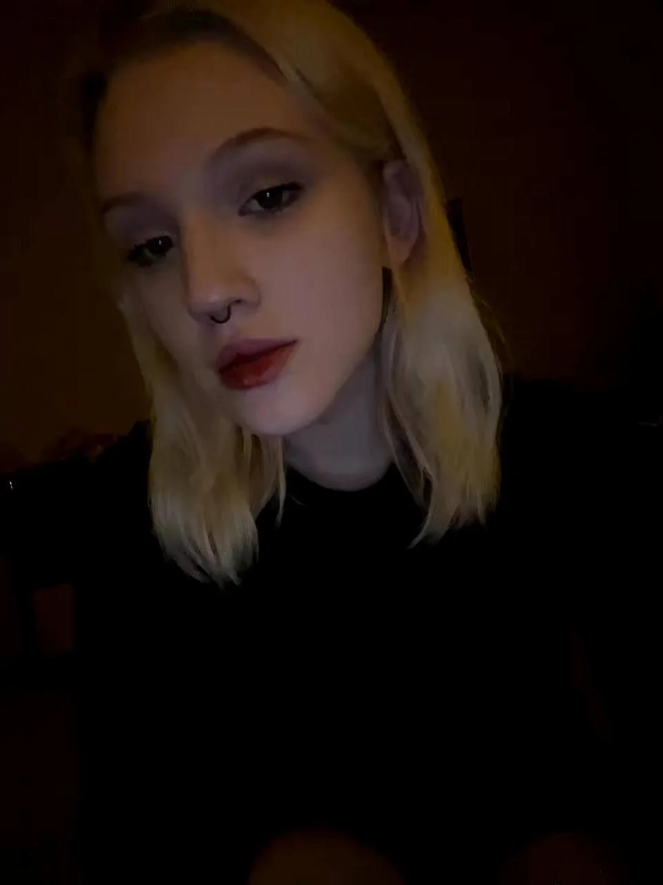 XXX Porn Photo of Nude Lilly_Jhonass 2