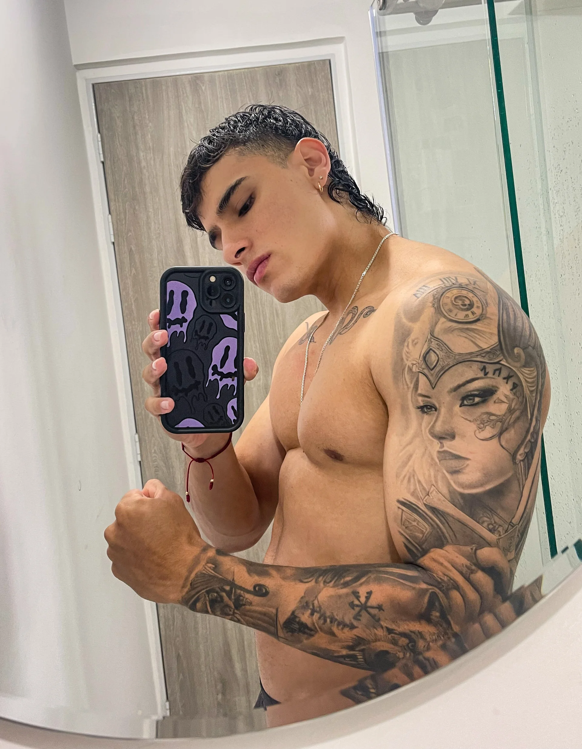 XXX Porn Photo of Nude joseph_boy 4